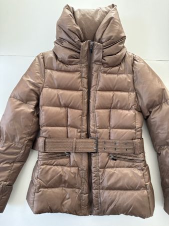 Zara Woman Daunen Jacke in einem schönen Braunton Gr. M