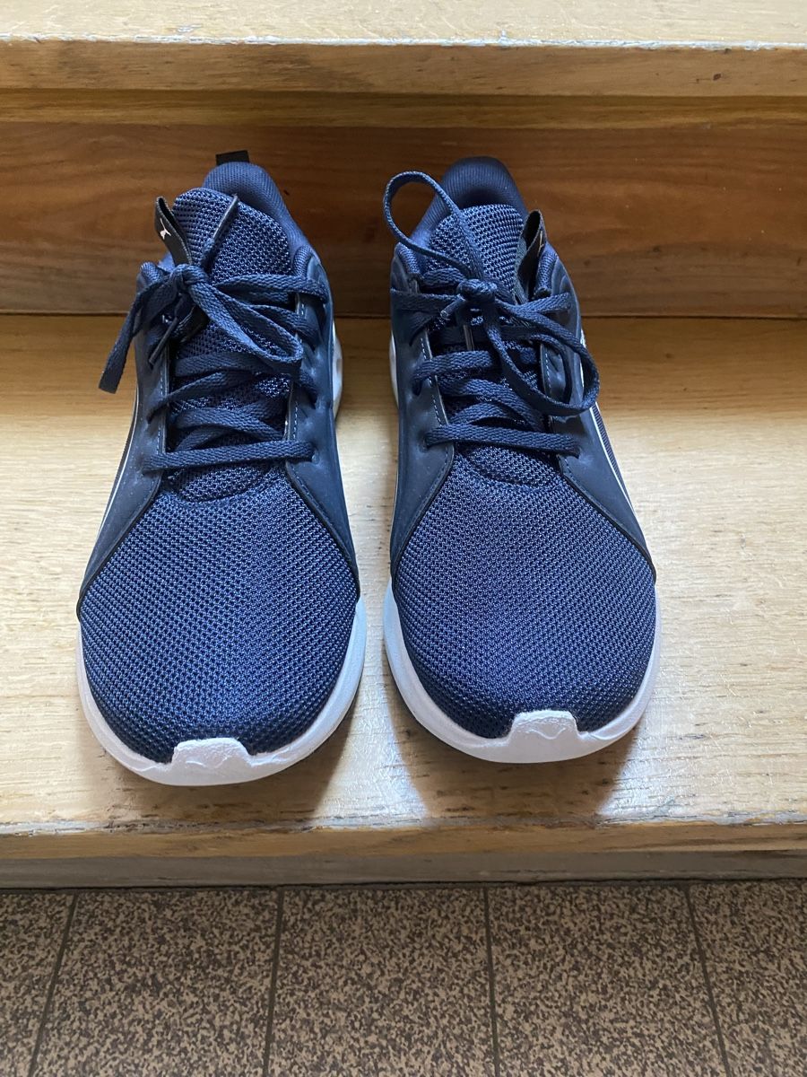 Puma Scarpe per ragazzi: Puma Schuhe dunkelblau Grösse 41 neuwertig – Nuovo (secondo la descrizione) da Liestal venduto da gze_9zhh 1