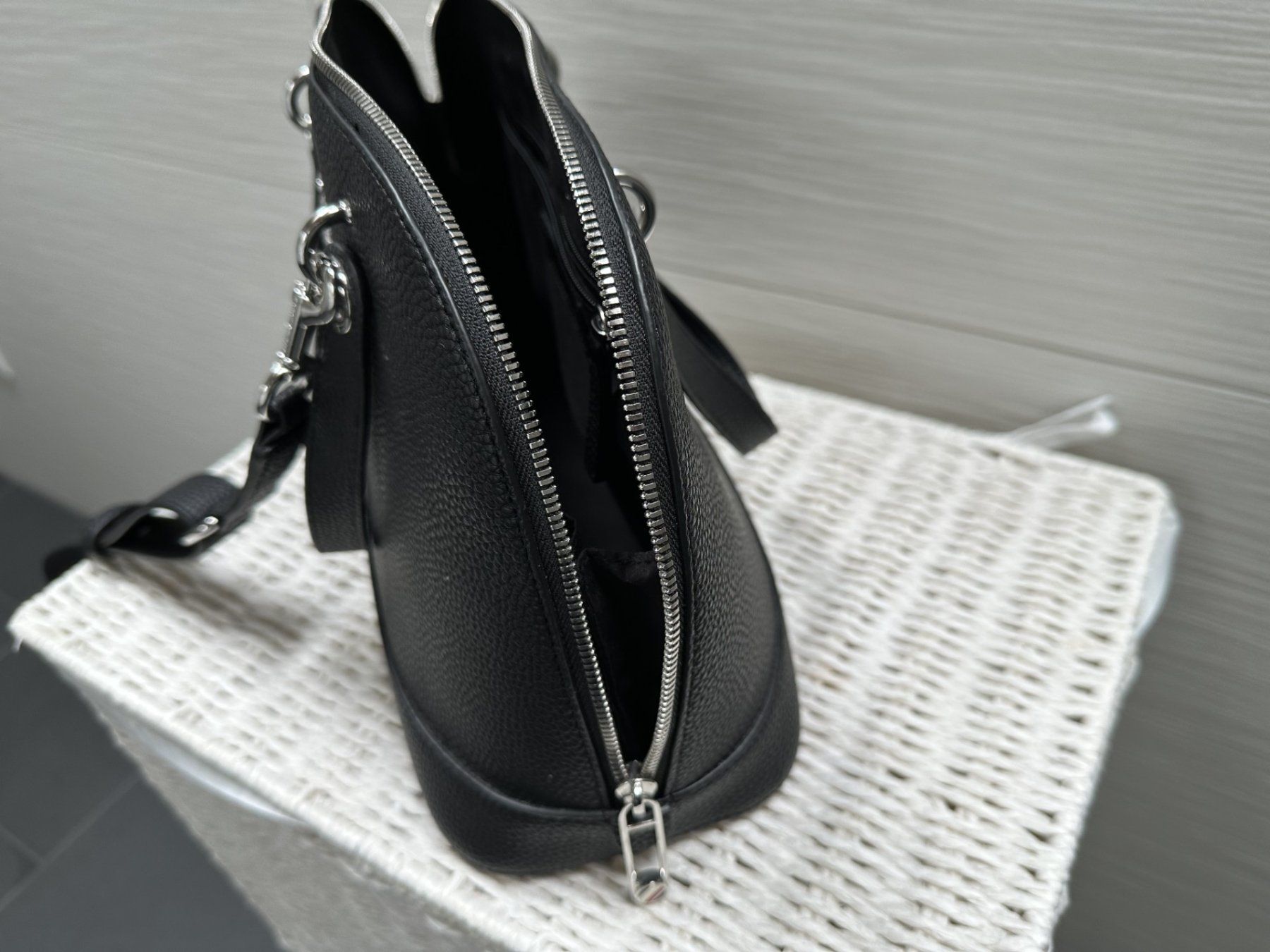 Tommy Hilfiger Borse da donna: Tasche von Tommy Hilfiger – Nuovo (secondo la descrizione) da Oberurnen venduto da Smile58 2