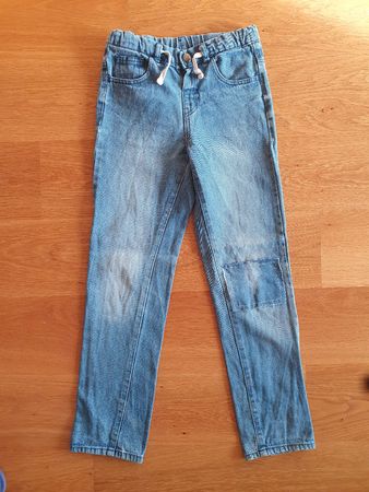 Jeans Gr. 134