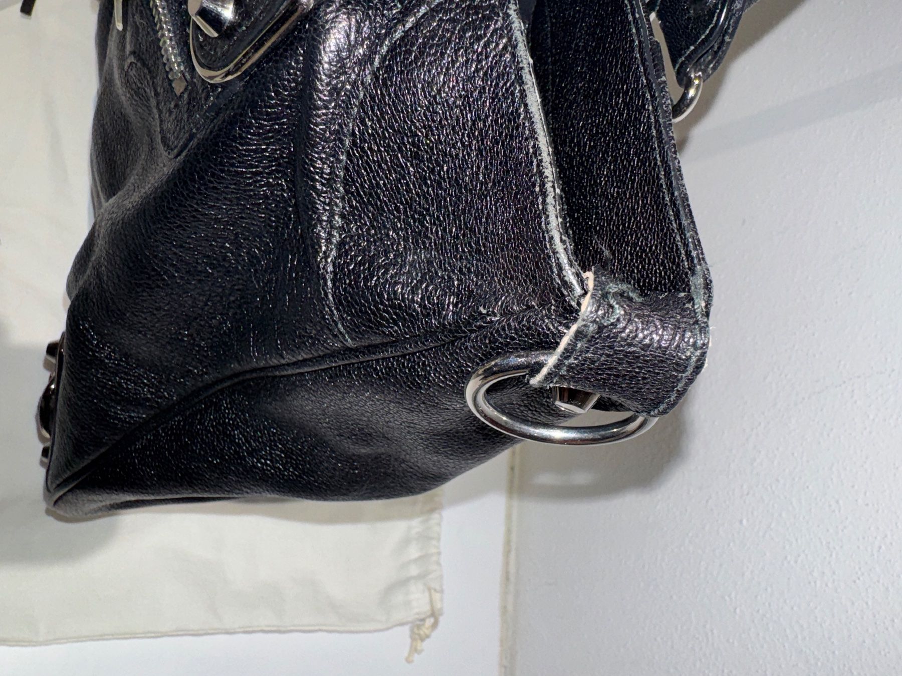 Balenciaga Borse da donna: Balenciaga Velo black leather bag – Usato da Lugano venduto da chs_fjt5 5