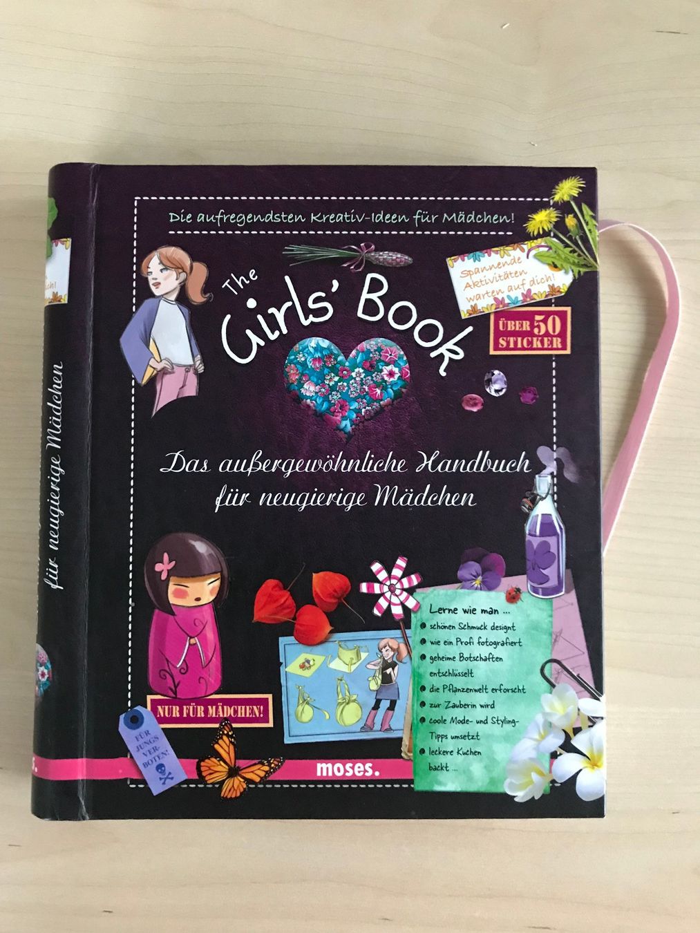 Bücher: Girls' Book – Gebraucht aus Amden von Arven-Schmuck