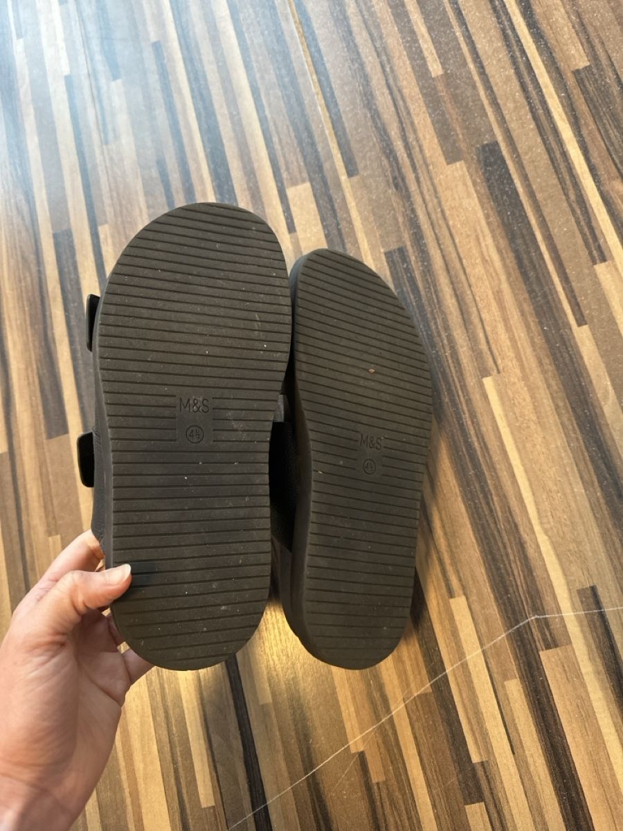 Scarpe da donna: Sandalen / Schlappen Marks&Spencer – Usato da Oftringen venduto da sonjax3 1