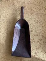 Paletta in legno scuro
