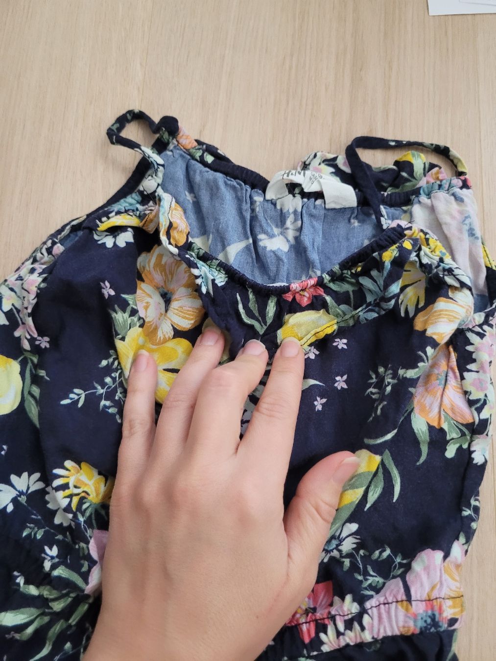 Tute: onesy/Hosenkleid Gr. 128 – Usato da Lupsingen venduto da sta_wgg5 2