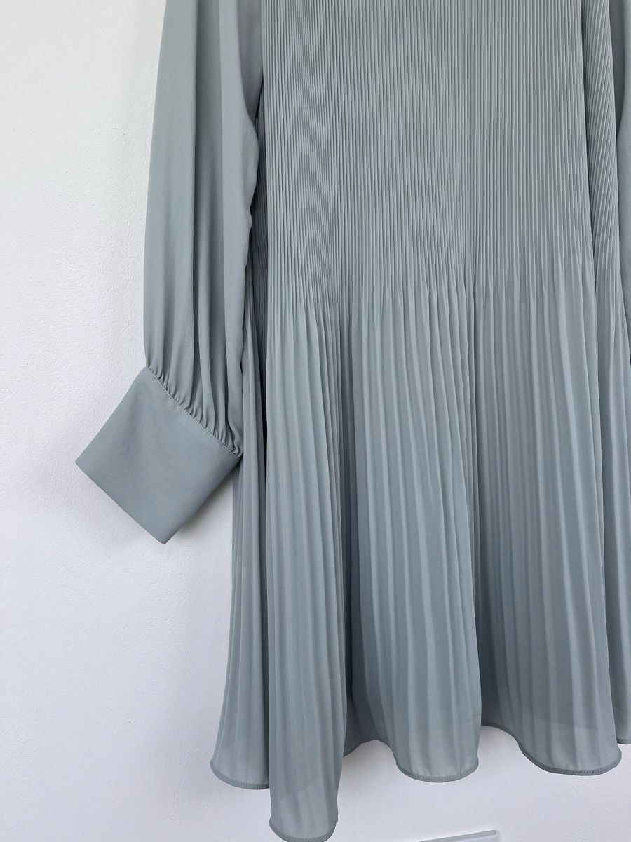 H&M Kleider: Plissiertes Kleid – Neu (gemäss Beschreibung) aus Hirzel von see_8wpb 2