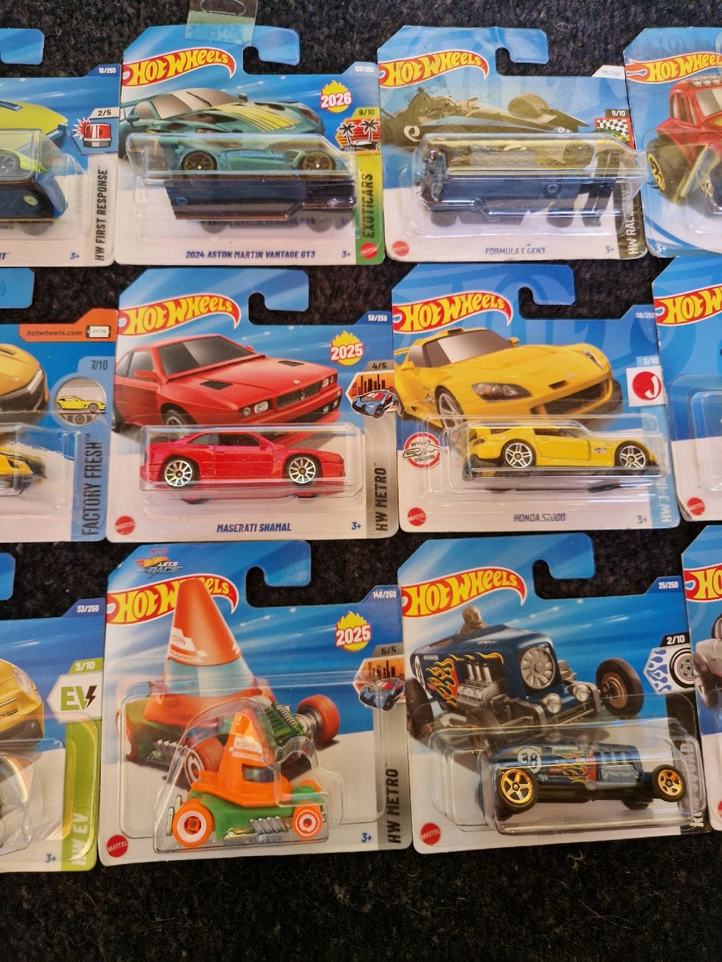 Hot Wheels Modellini d'auto: Hotwheels Set 15 Stück – Nuovo e nell'imballaggio originale da Arni AG venduto da Lea_Sahli 2