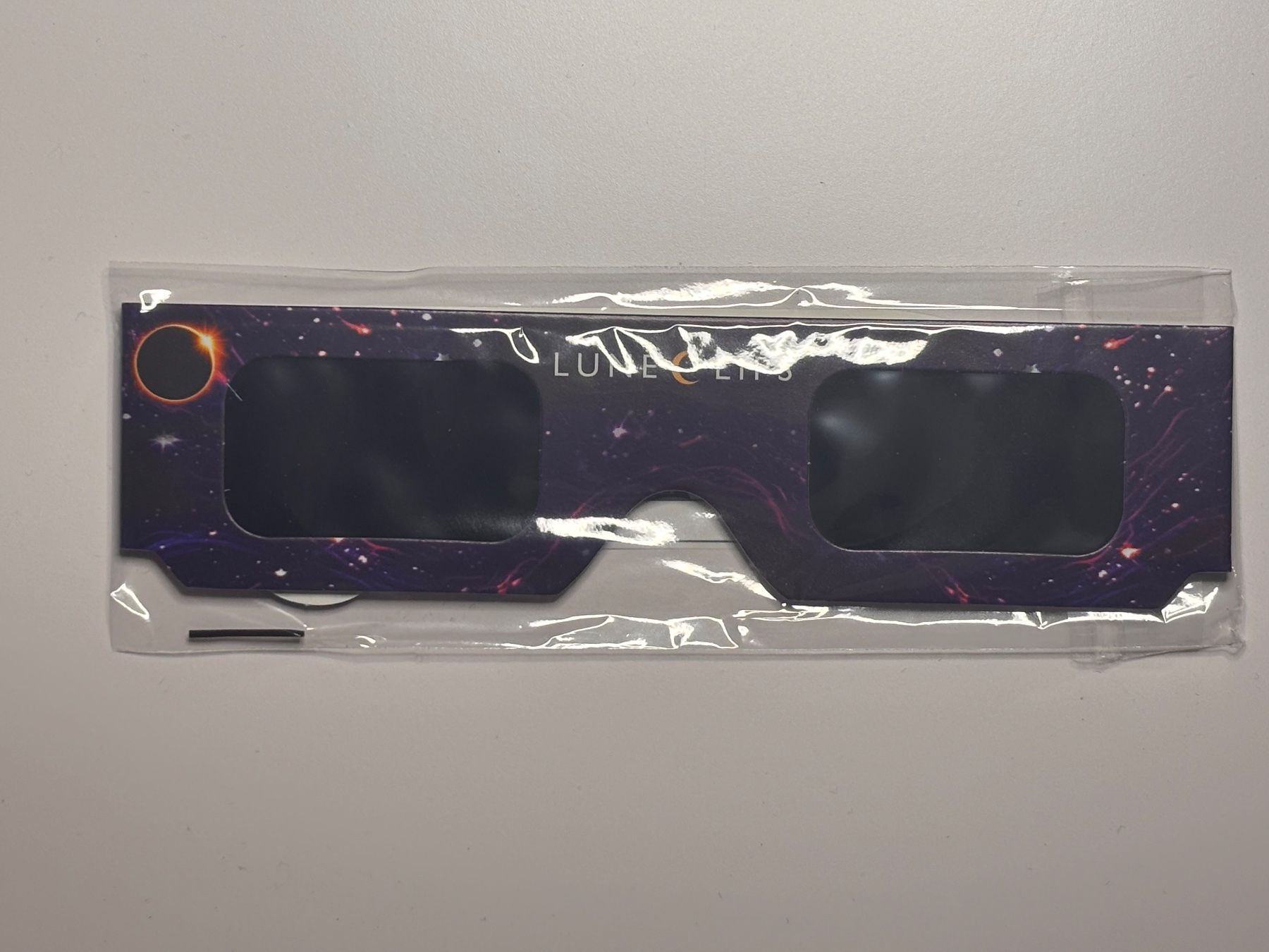 Brillen & Gläser: Lunettes éclipse 2026 – Neu und originalverpackt aus Lausanne von mel2dreams 3