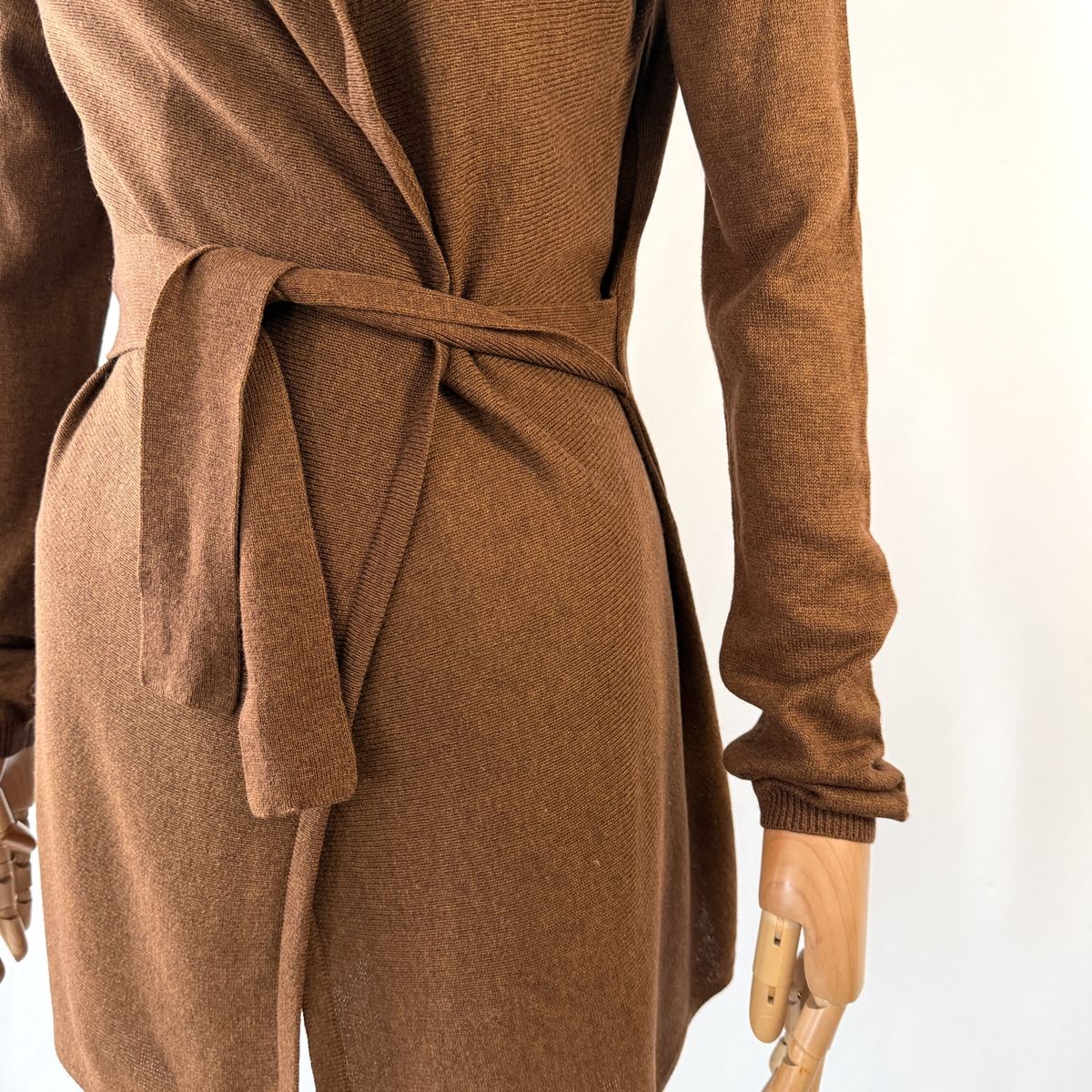 FTC Maglioni & Felpe: FTC Cashmere & Lyocell Cardigan – Nuovo (secondo la descrizione) da Emmen venduto da Colette-Juliette 2