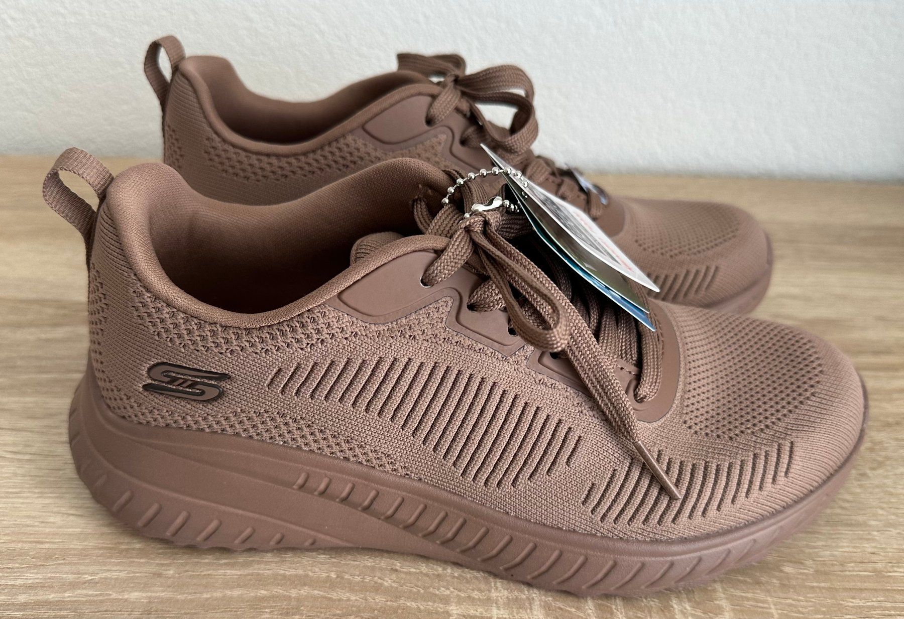 Skechers Scarpe da donna: Damen-Skechers Grösse 36 – Nuovo e nell'imballaggio originale da Frauenkappelen venduto da HDPerle