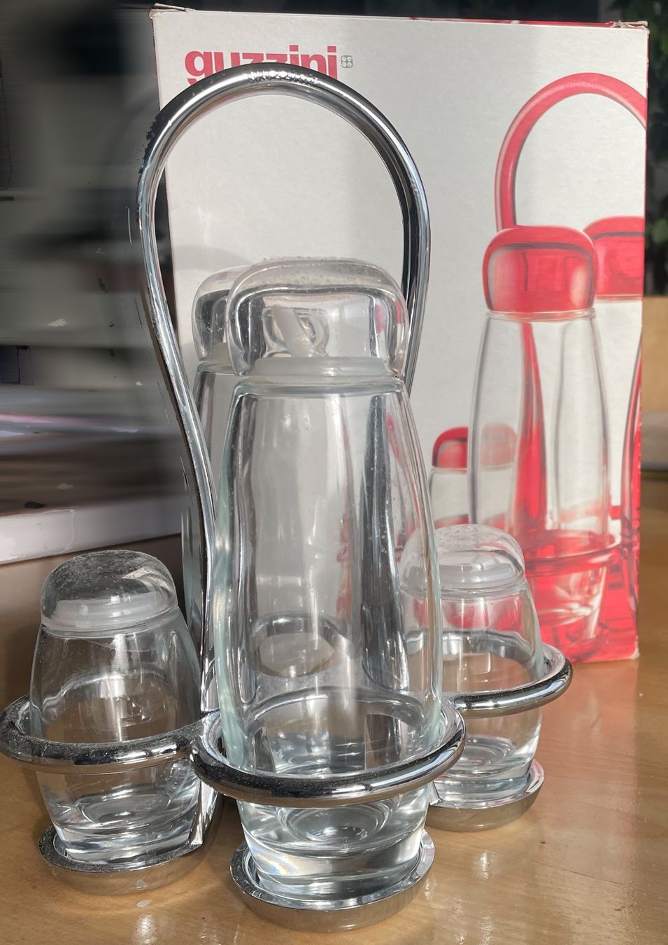 Guzzini Set di piatti: Guzzini - Gocce, Set Essig Öl Salz Pfeffer – Usato da Zürich venduto da 2014_turicum