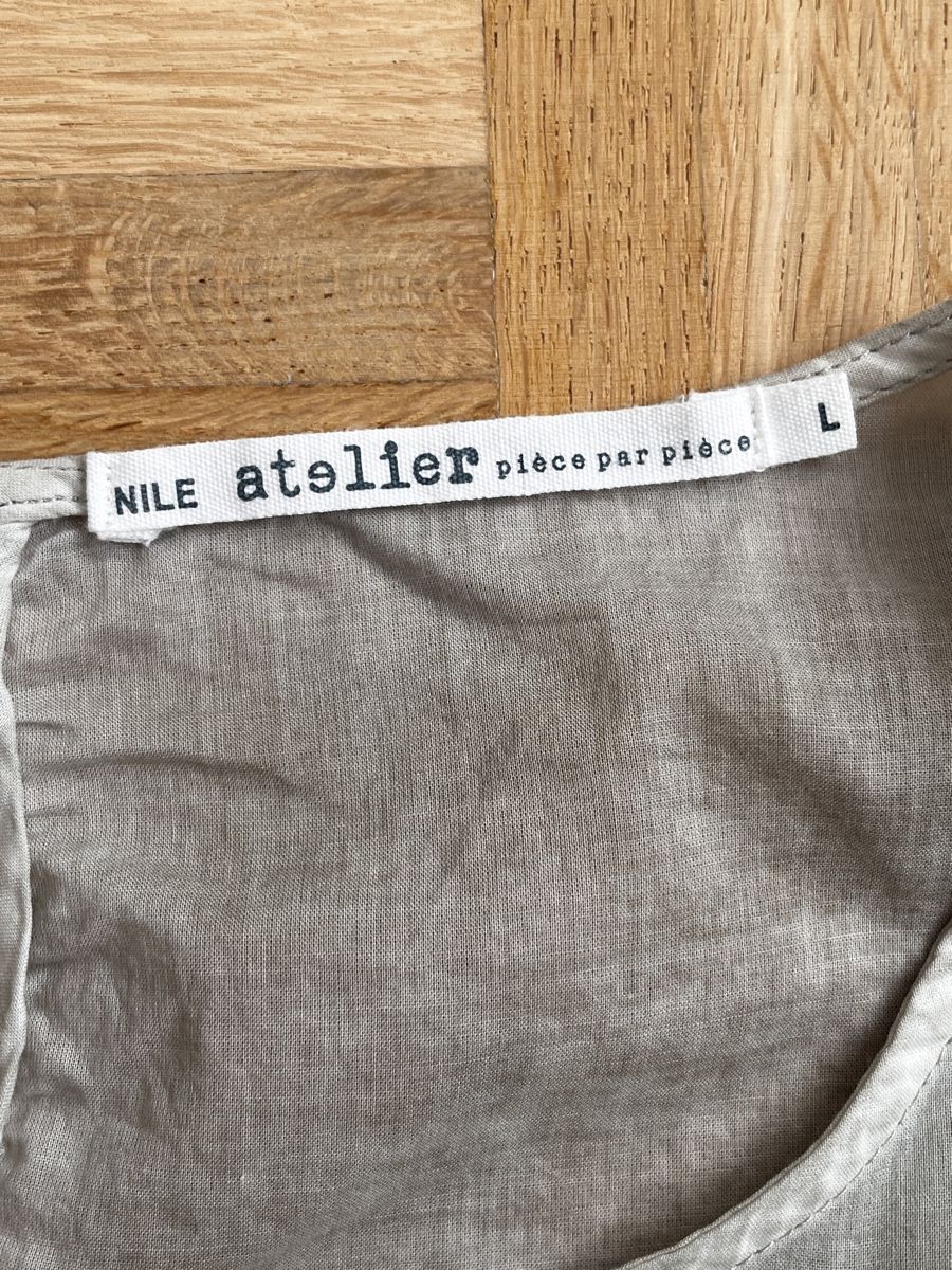 Nile Top: NILE atelier top bluse grösse L  – Usato da Zürich venduto da Kleanthy 2
