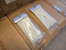 2x neue Kabelbinder transp. 4,6x203mm ab 1.-