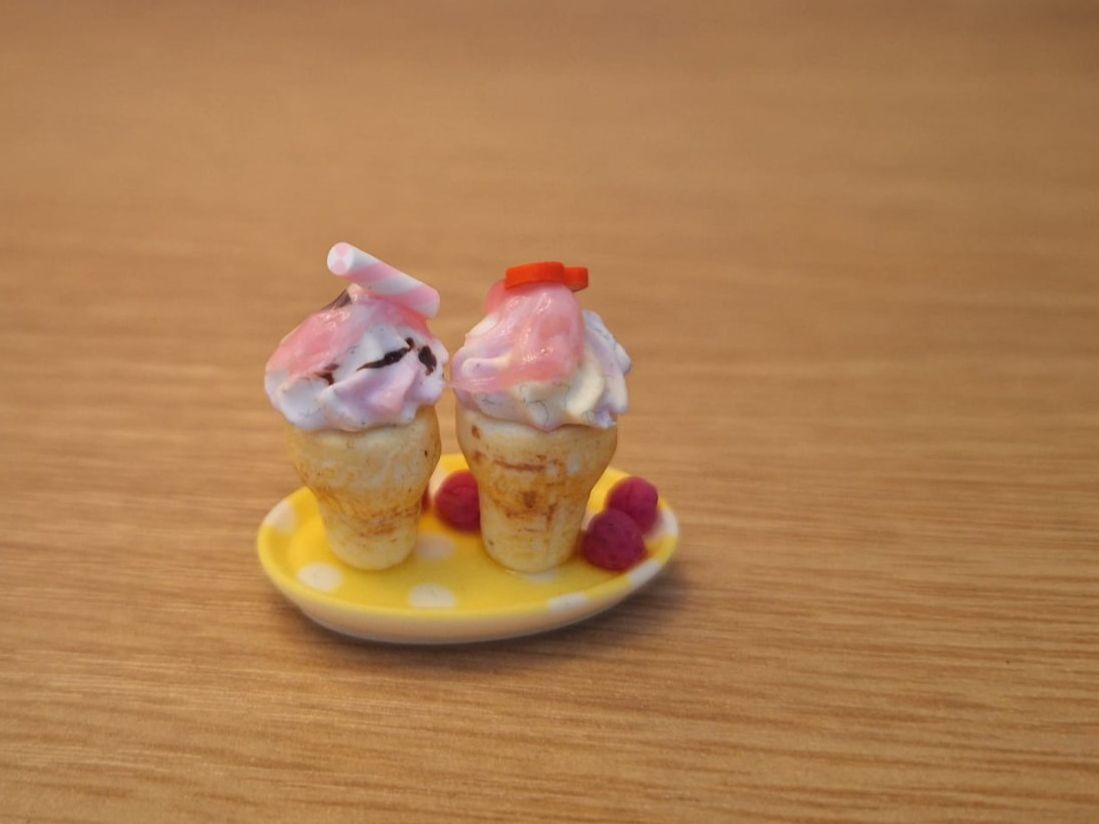 Case e mobili per bambole: Handmade Glace Teller – Nuovo (secondo la descrizione) da Zürich venduto da HandmadeTinyFood 4