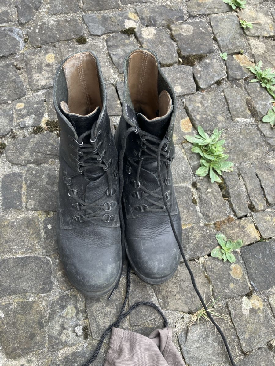 Schweizer Armee Scarpe da uomo: Militärstiefel – Usato da Grabs venduto da schlegel63