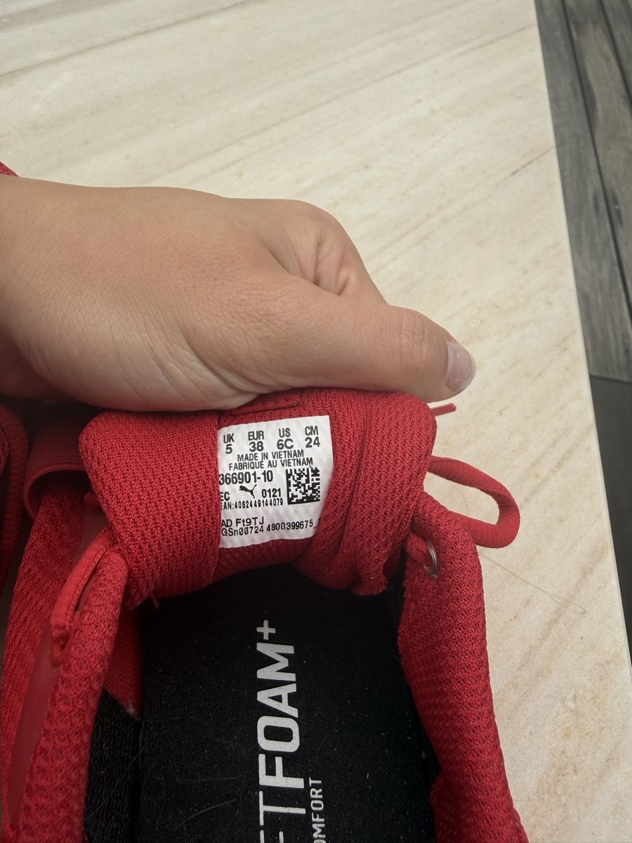 Puma Scarpe da donna: Rote Puma Sneaker Grösse 38 – Usato da Engelburg venduto da mia_n6tr 4