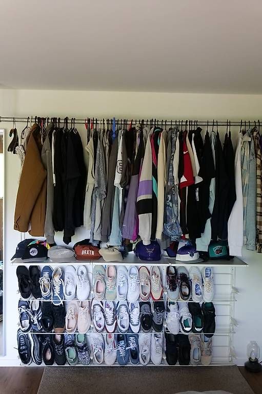 Étagères: Modulares Schuhgestell / Garderobe – D'occasion à Arisdorf par G.Friderich