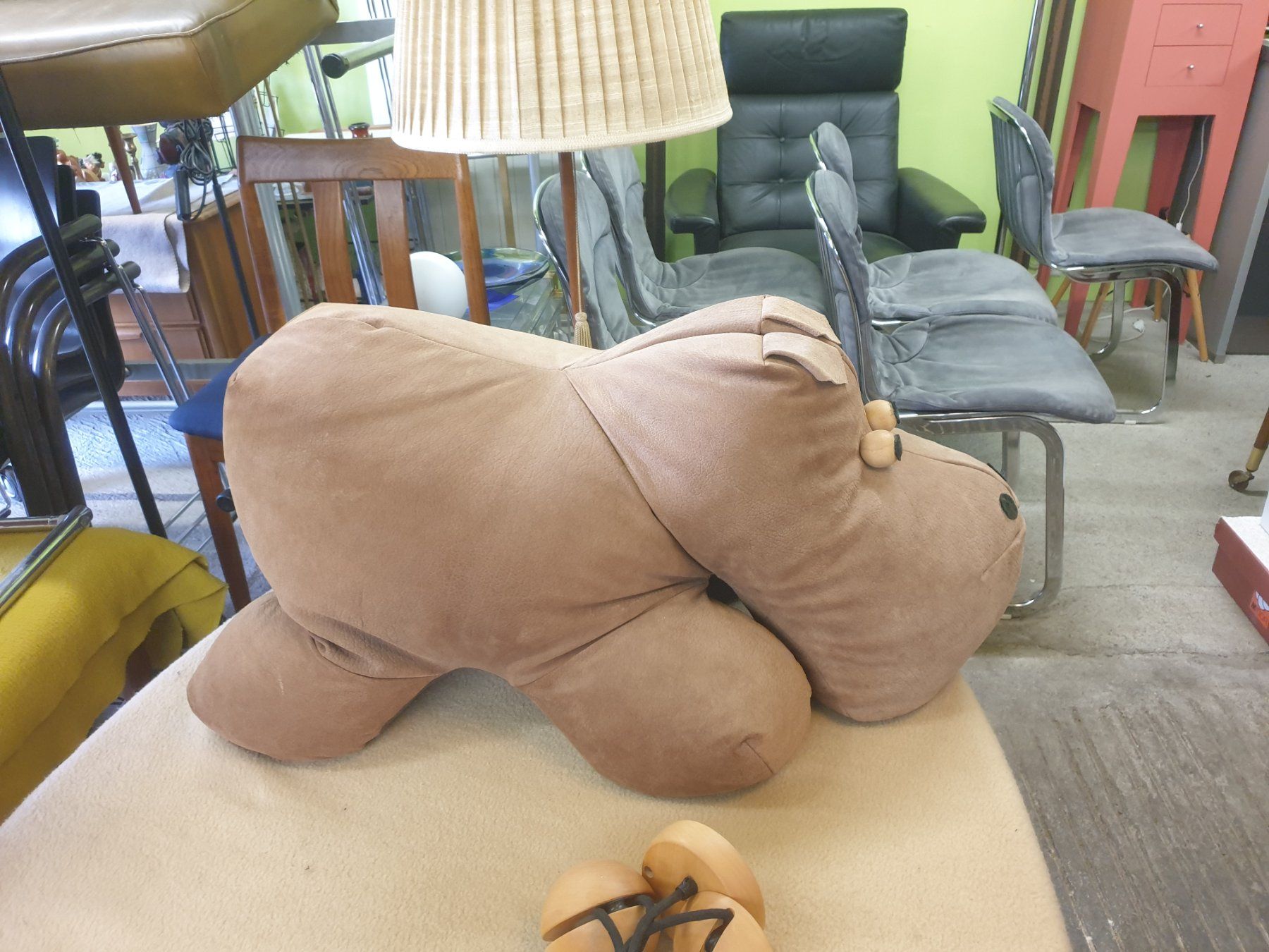 Tabourets: Hippo Hocker  aus Wildleder 70's – D'occasion à rebstein par spacy73 4