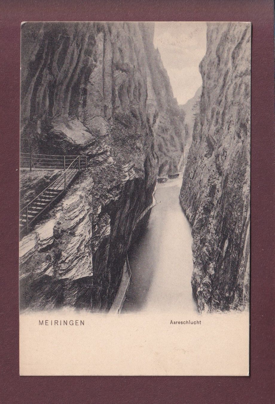 Cartoline postali: MEIRINGEN - Aareschlucht – Usato da Pully venduto da nicecards