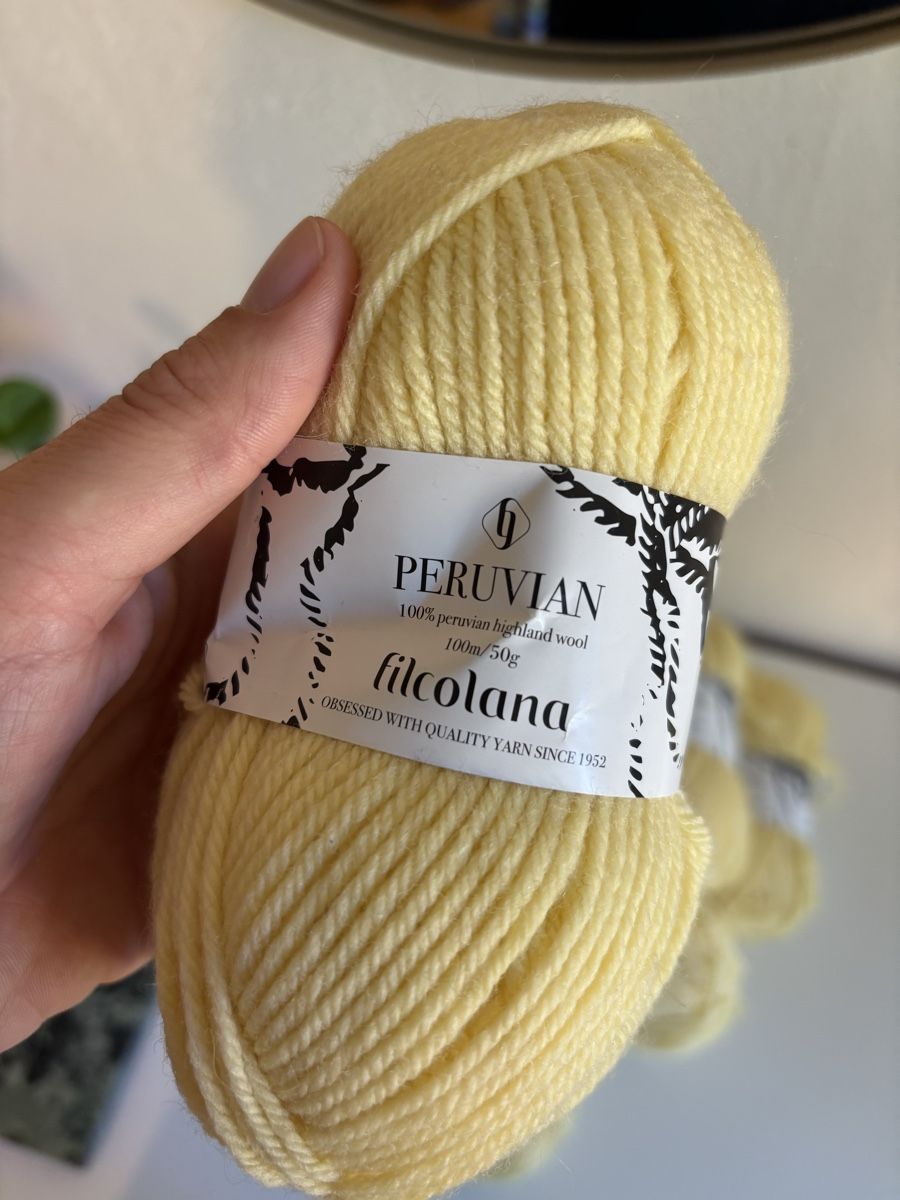 Lana: Filcolana Peruvian Wolle hellgelb 1050 m – Usato da Winterthur venduto da drande 1
