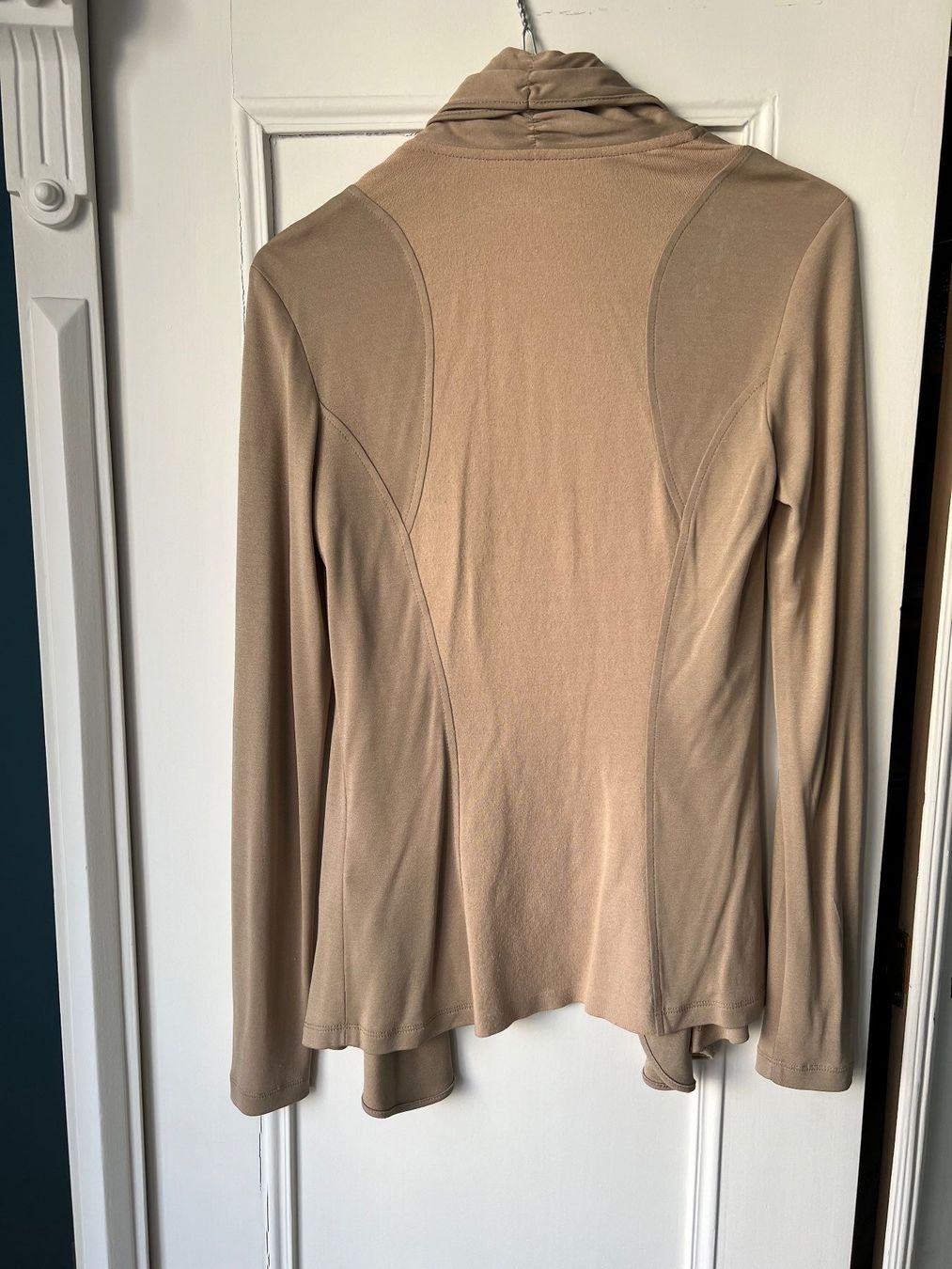 Marc Cain Giacche: Sommerliche Marc Cain Strickjacke – Nuovo (secondo la descrizione) da Wettingen venduto da behave2807 1