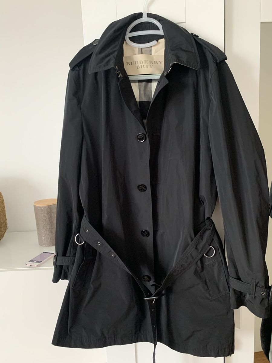 Burberry Cappotti: Burberry herren mantel schwarz – Usato da Zürich venduto da Nikuska32 1