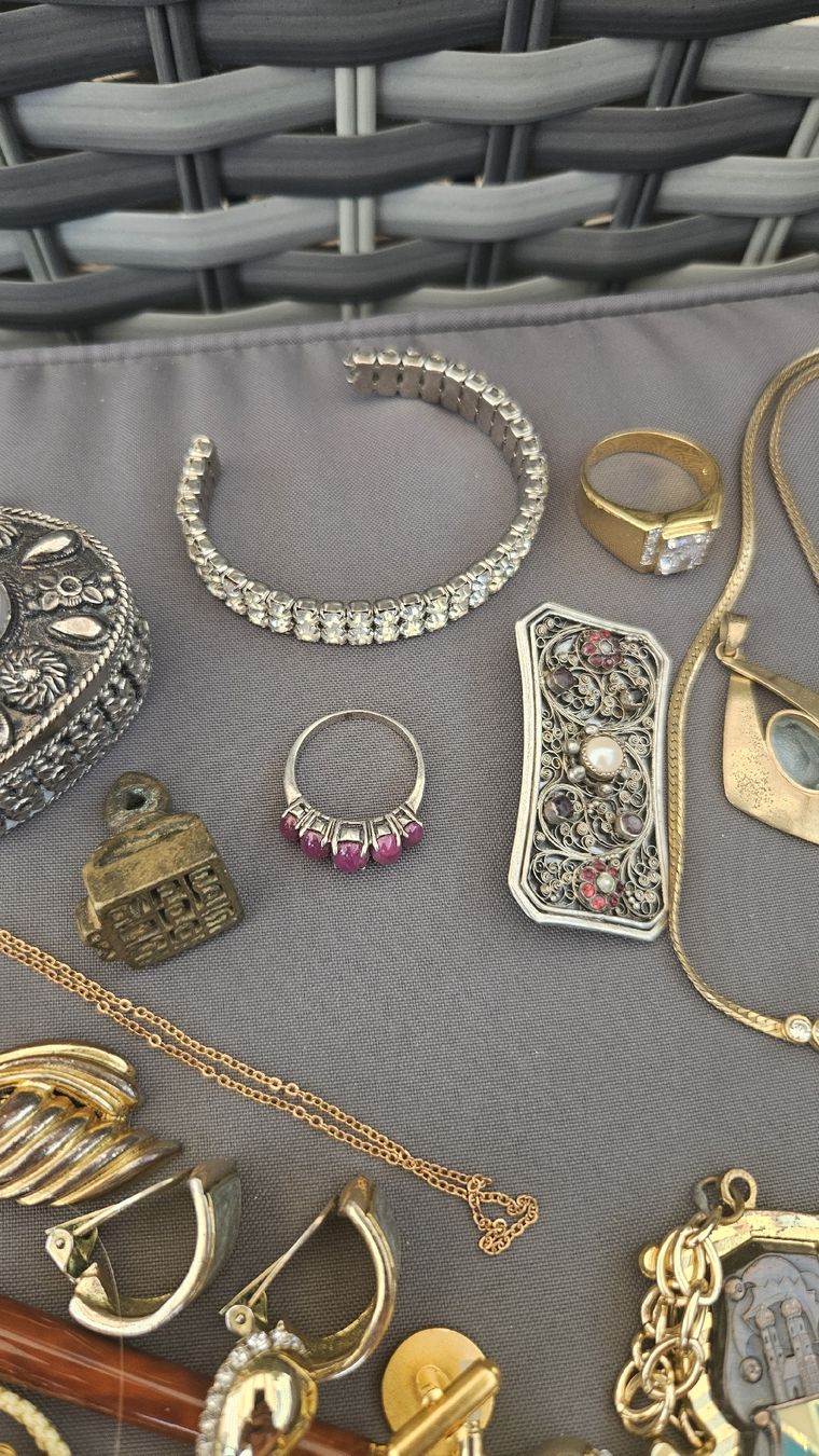 Sonstiger Schmuck: Lot Mode Schmuck  – Gebraucht aus Rickenbach b. Wil von nic_8ljr 2