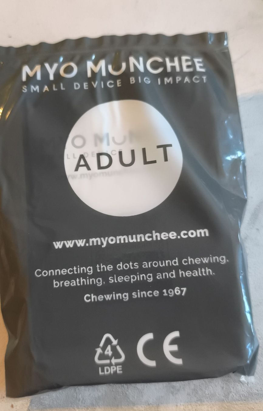 Attrezzature mediche: MYO MUNCHEE ADULT Chewing Device Unopened – Nuovo e nell'imballaggio originale da Aarwangen venduto da Byv7