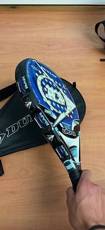 Racchette: Gebrauchter Padelschläger (mit Hülle) – Usato da Mollis venduto da luc_l5k7 3