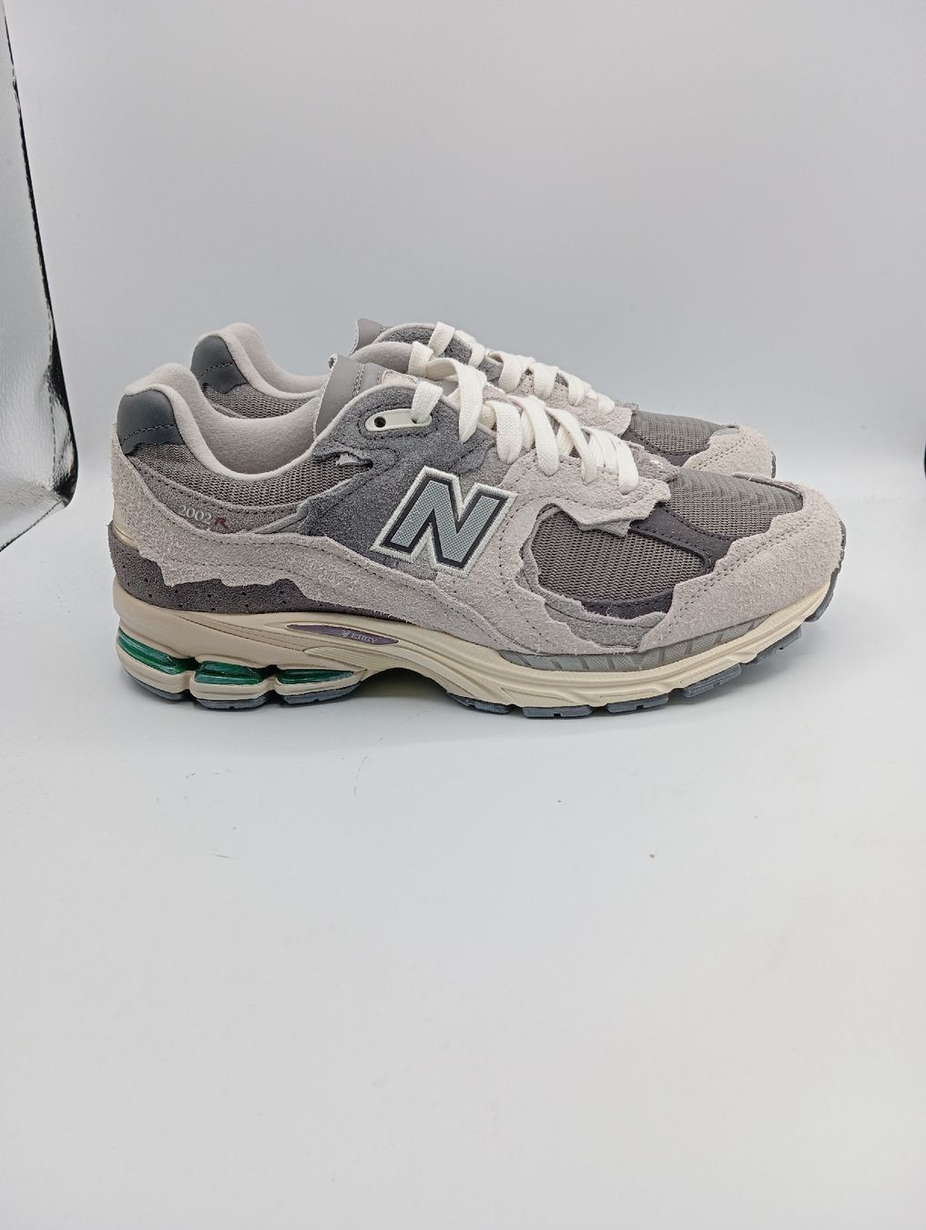 New Balance Scarpe da uomo: New Balance 2002R Protection Pack (EU36) – Nuovo e nell'imballaggio originale da Schaffhausen venduto da outlez