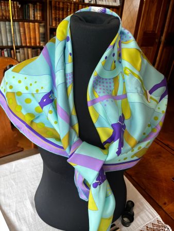 1 Foulard, Seide, für die Golfererin 94x94