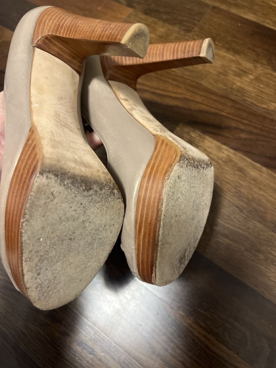 Stuart Weitzman Scarpe da donna: Elegant Stuart Weitzman heels / pumps size 39.5-40 – Usato da Zürich venduto da tan_8nxr 6