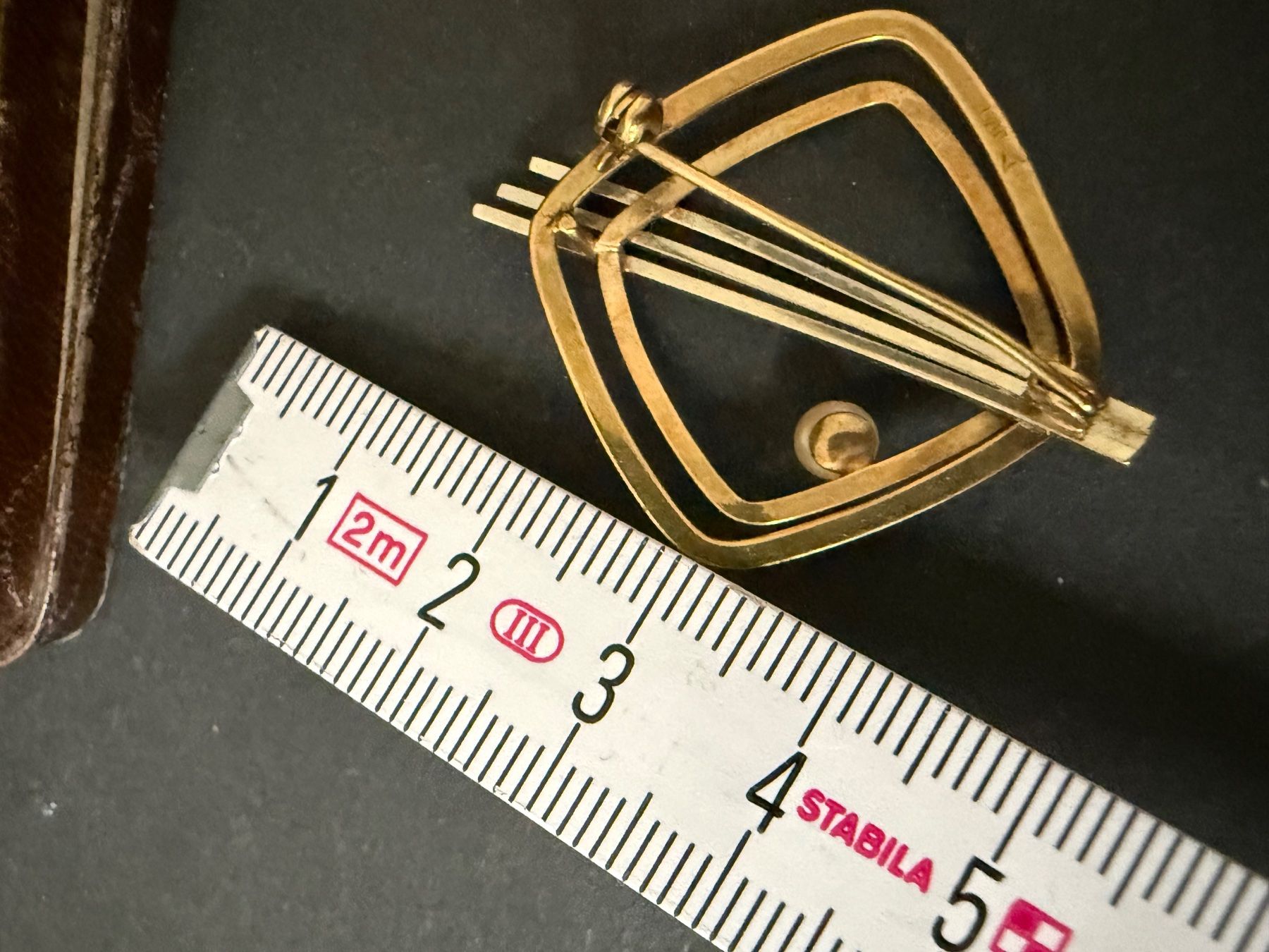 Spille & Fermagli: Gold Brosche mit echte Perle 333, 8K, GAM – Usato da Spiegel b. Bern venduto da Rogger72 3