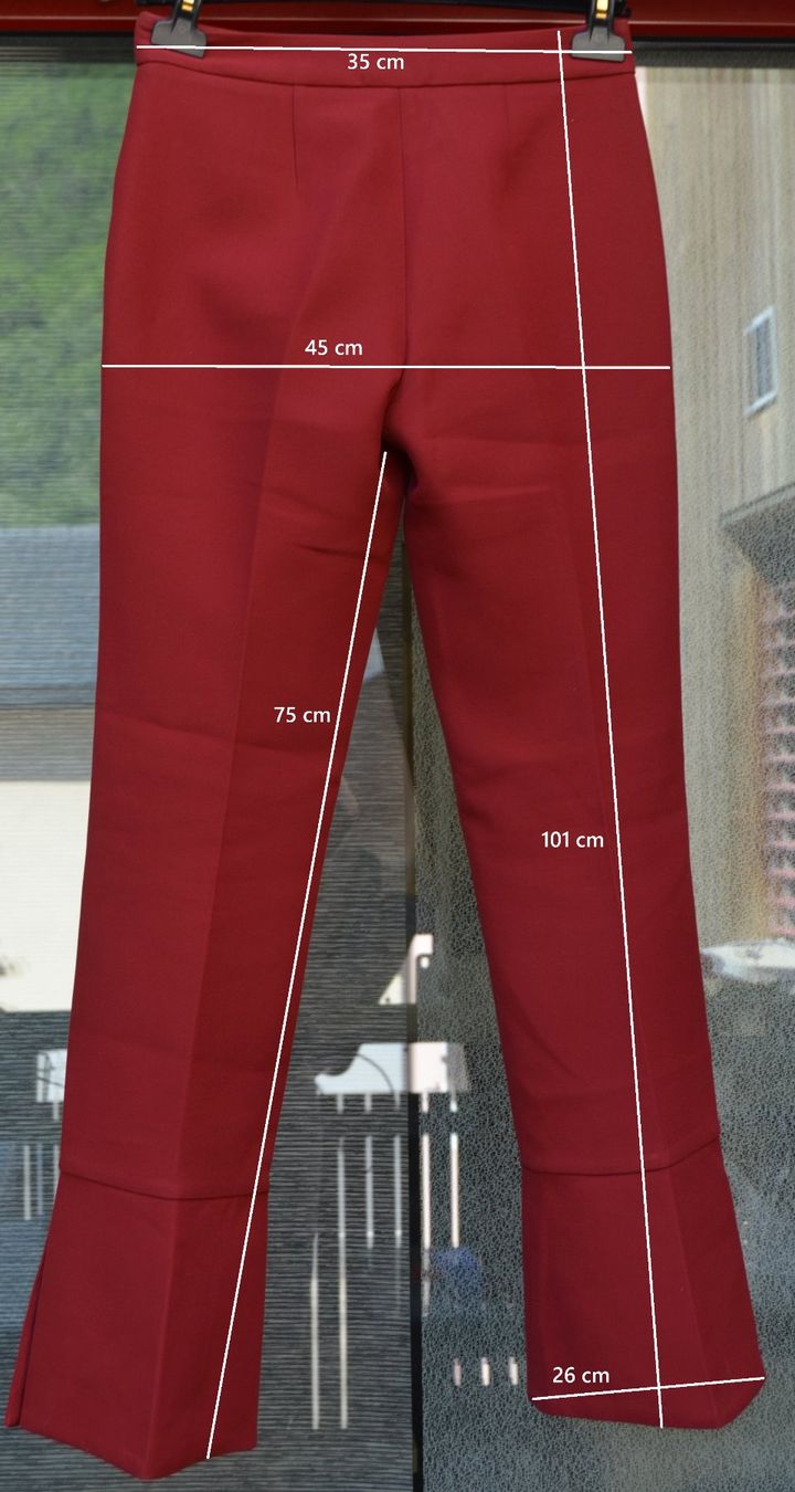 Fendi Pantaloni: Fendi Hose / pantalon .38 – Usato da Collonges venduto da arashee 4