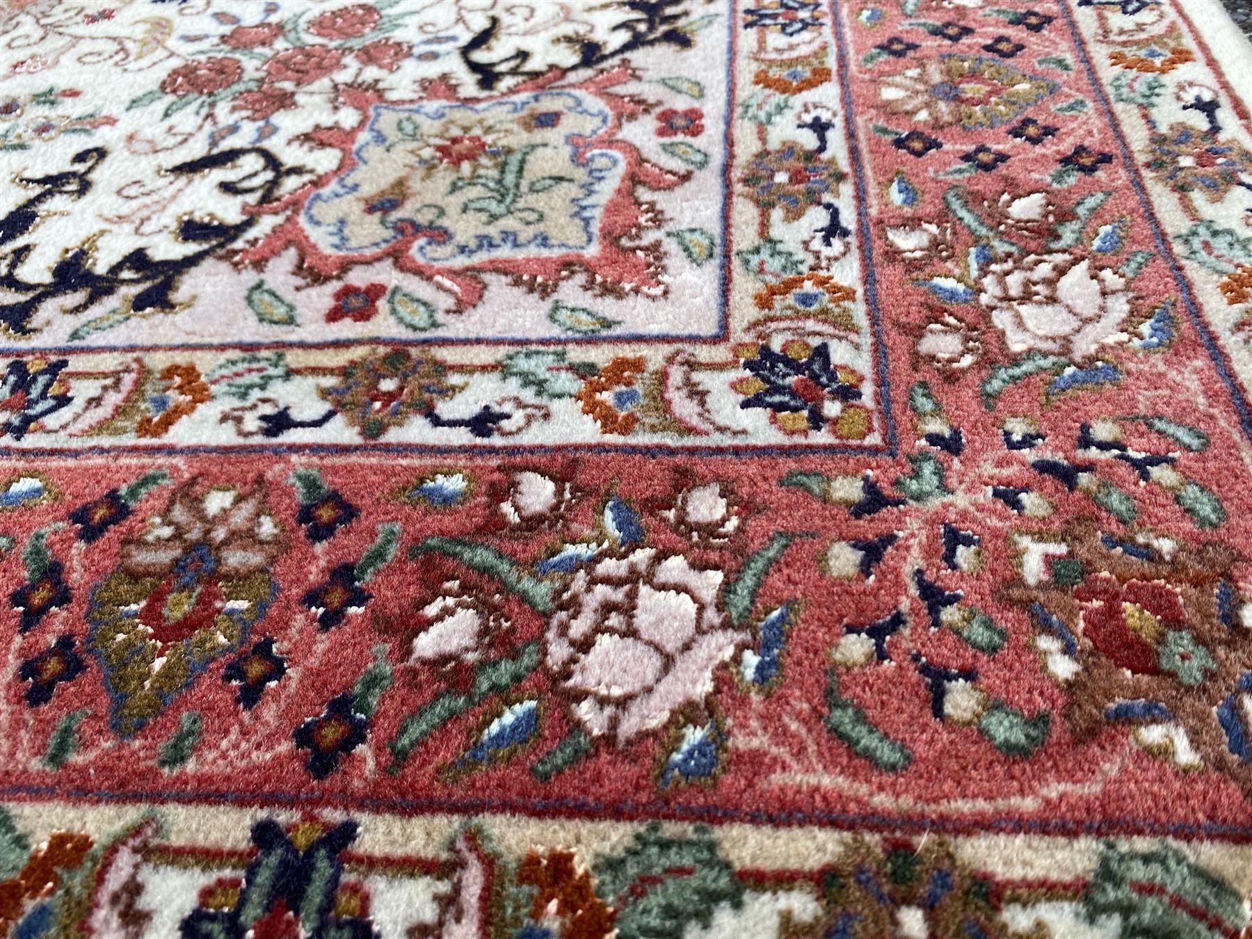 Tappeti: Herrliche Tabriz Korkw. m. Seide 142x103 – Usato da Steinhausen venduto da Super05 5
