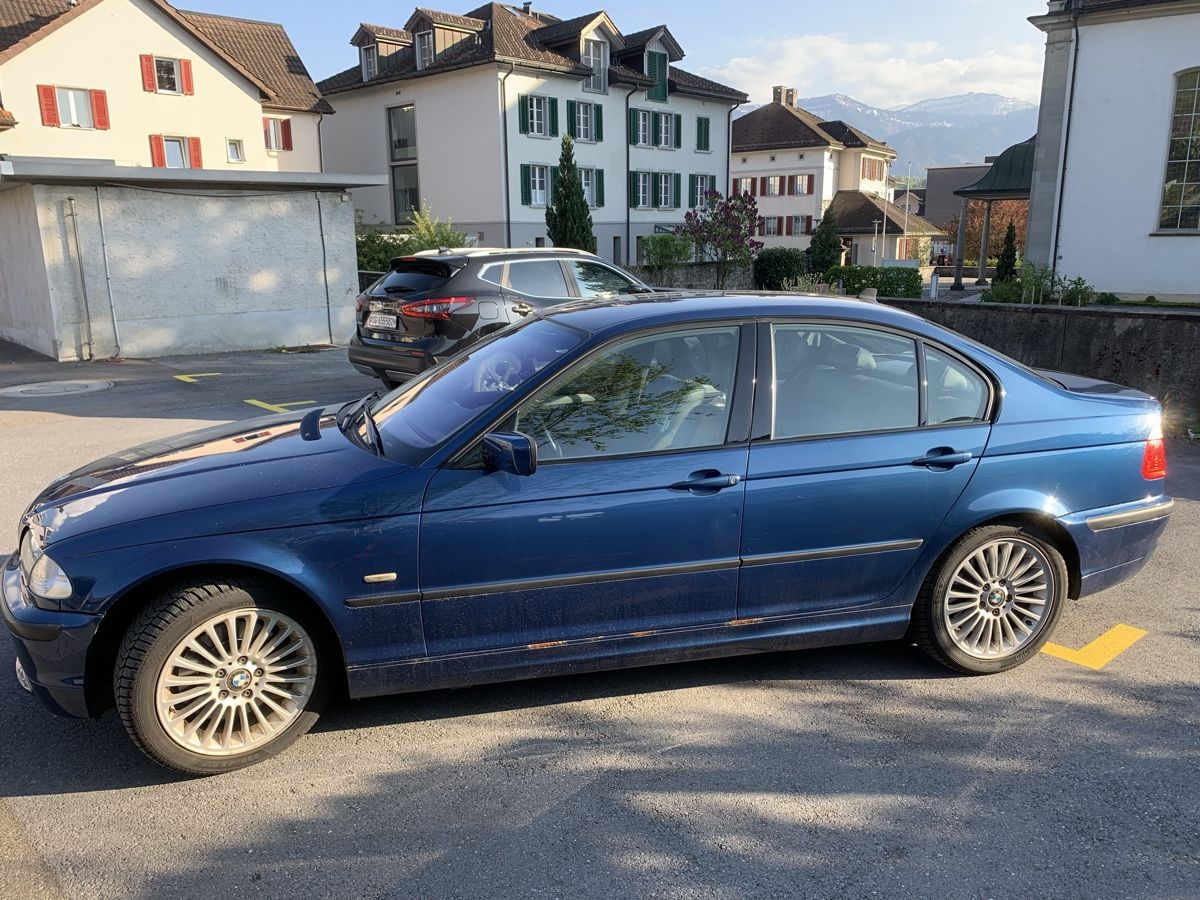 BMW Automobili: BMW 330XI – Usato da Uznach venduto da MarcE04 3