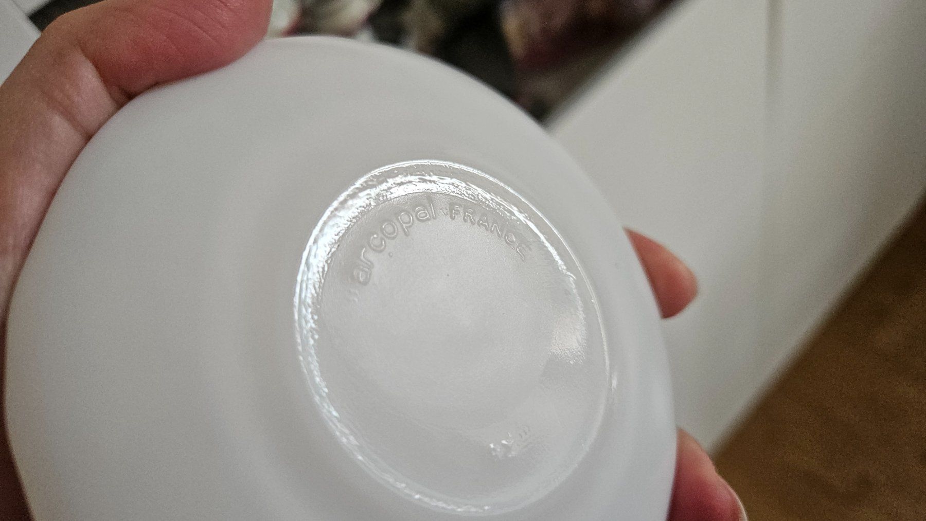 Piatti: 6 piattini da caffè bianchi in Arcopal – Usato da Melano venduto da H-Sara 2