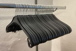 Kleiderbügel mit Rockhaken, 47 cm, 150 Stück