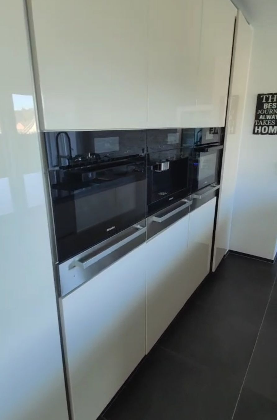 Miele Elettrodomestici da cucina: Miele Wärmeschublade – Usato da Zunzgen venduto da Fleksi 1