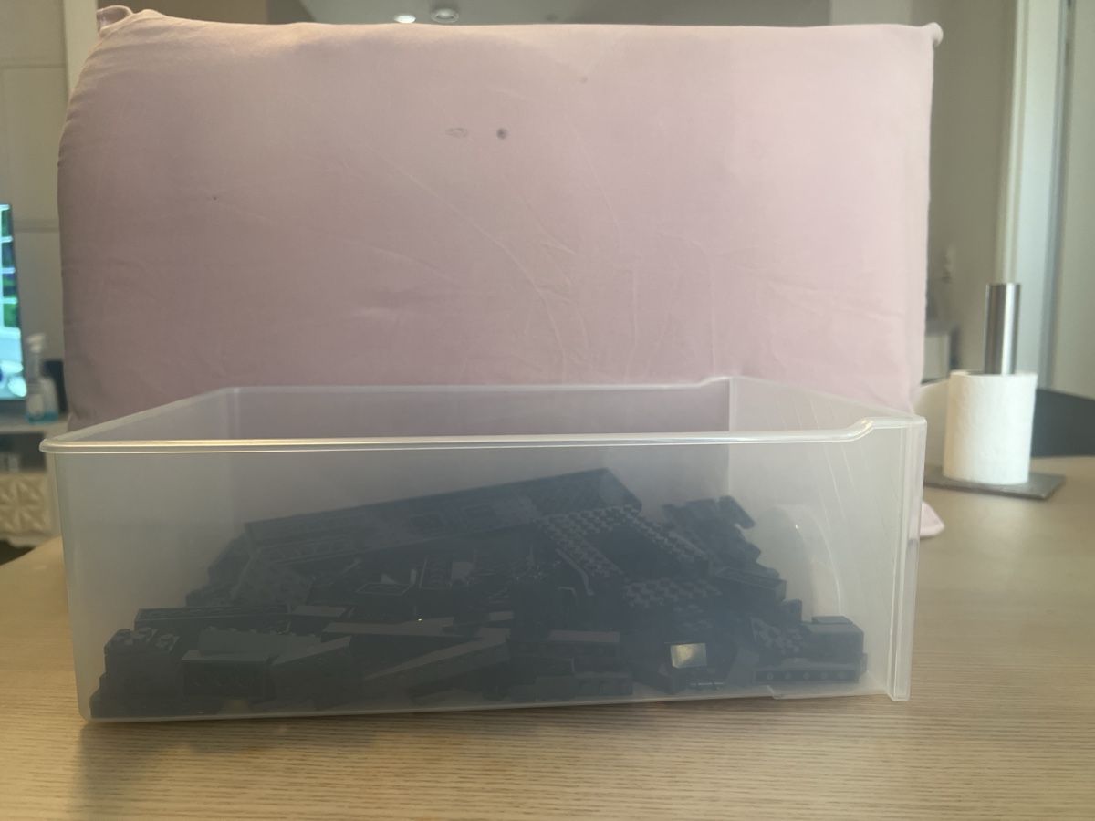 Lego Giocattoli: Lego Bausteine schwarz Container gebraucht – Usato da Böckten venduto da fur_gh7q