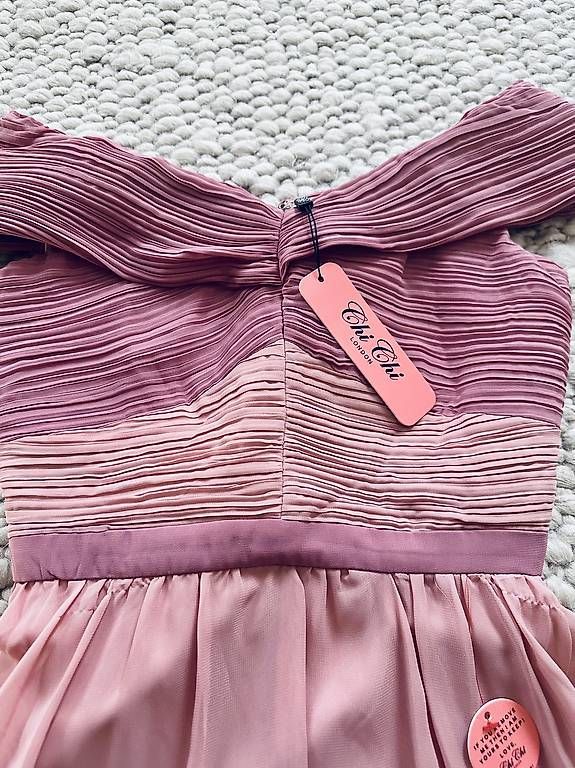 Vestiti: ELEGANTES CHI CHI LONDON KLEID – Nuovo e nell'imballaggio originale da Schaffhausen venduto da rot_yyy7 2