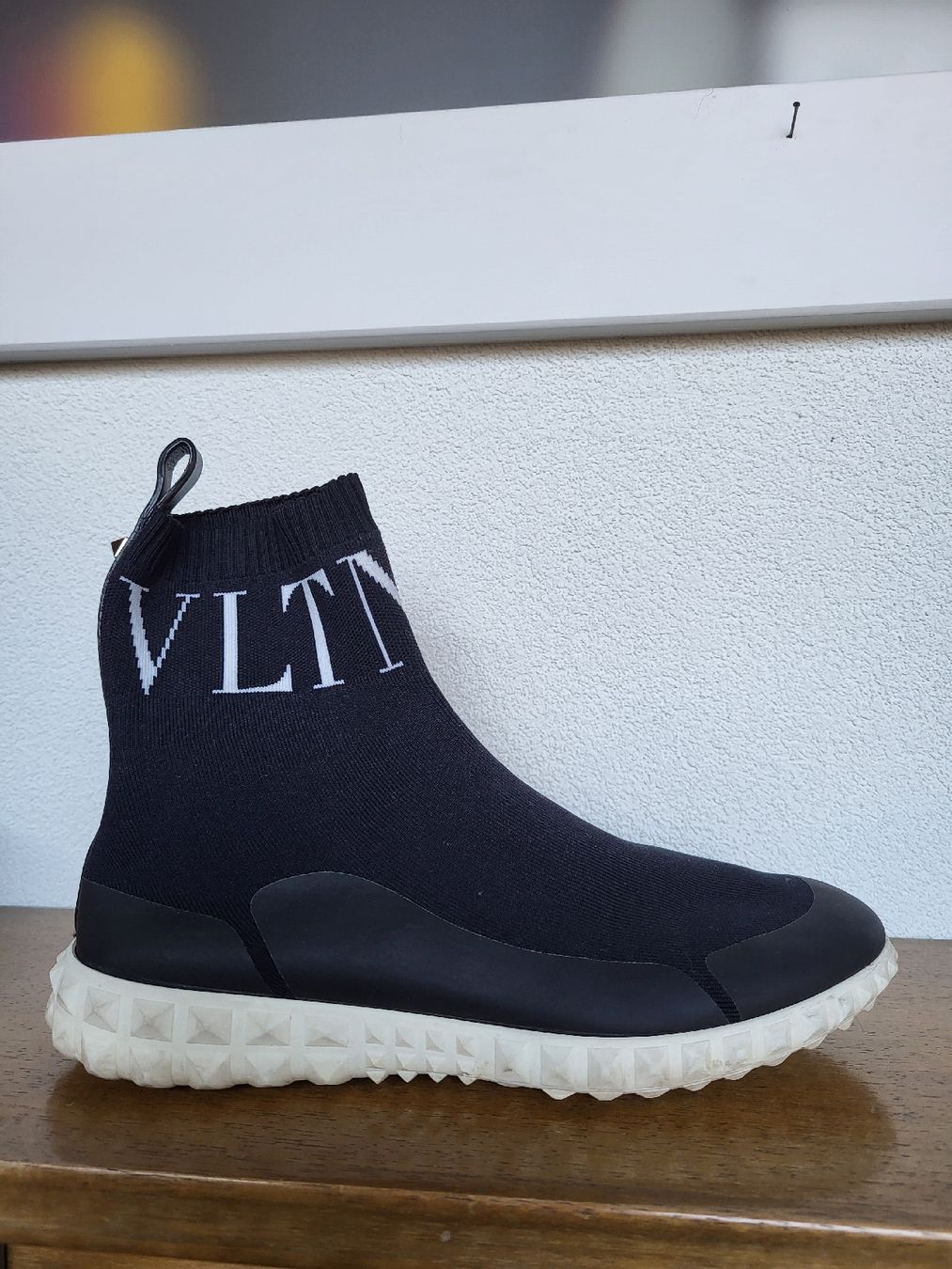 Valentino Scarpe da donna: Originale Valentino Hoch-Sneakers – Nuovo (secondo la descrizione) da Zweisimmen venduto da Adorable 6