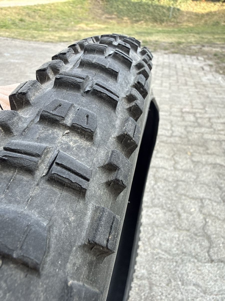 Maxxis Pneumatici & Ruote complete: Maxxis Minion DHR II 29x2.40 – Usato da Trübbach venduto da ROARALLA 2