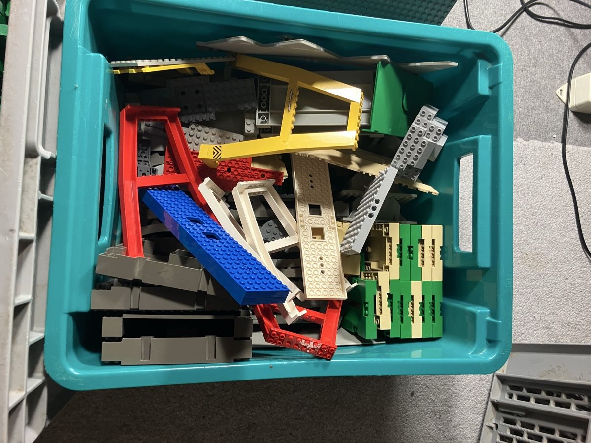 Lego Kit di costruzioni: Ca 1100 Lego Strassenplatten und 3D – Usato da Luzern venduto da windundsichtschutz 8
