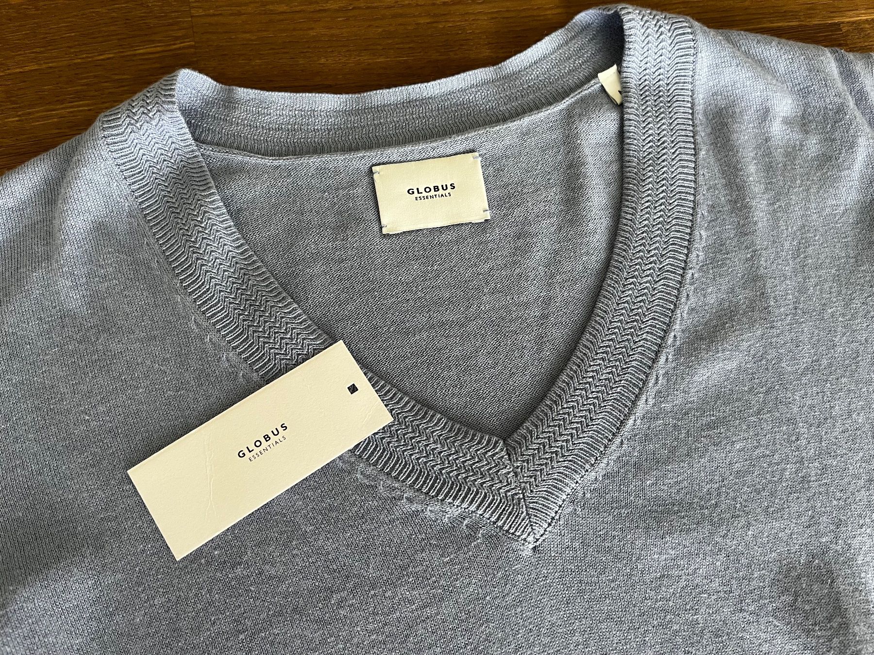 Globus Maglioni & Felpe: GLOBUS Pullover blau, Gr. M mit Seide - CHF 119.- – Nuovo (secondo la descrizione) da Zollikofen venduto da spunk65 5