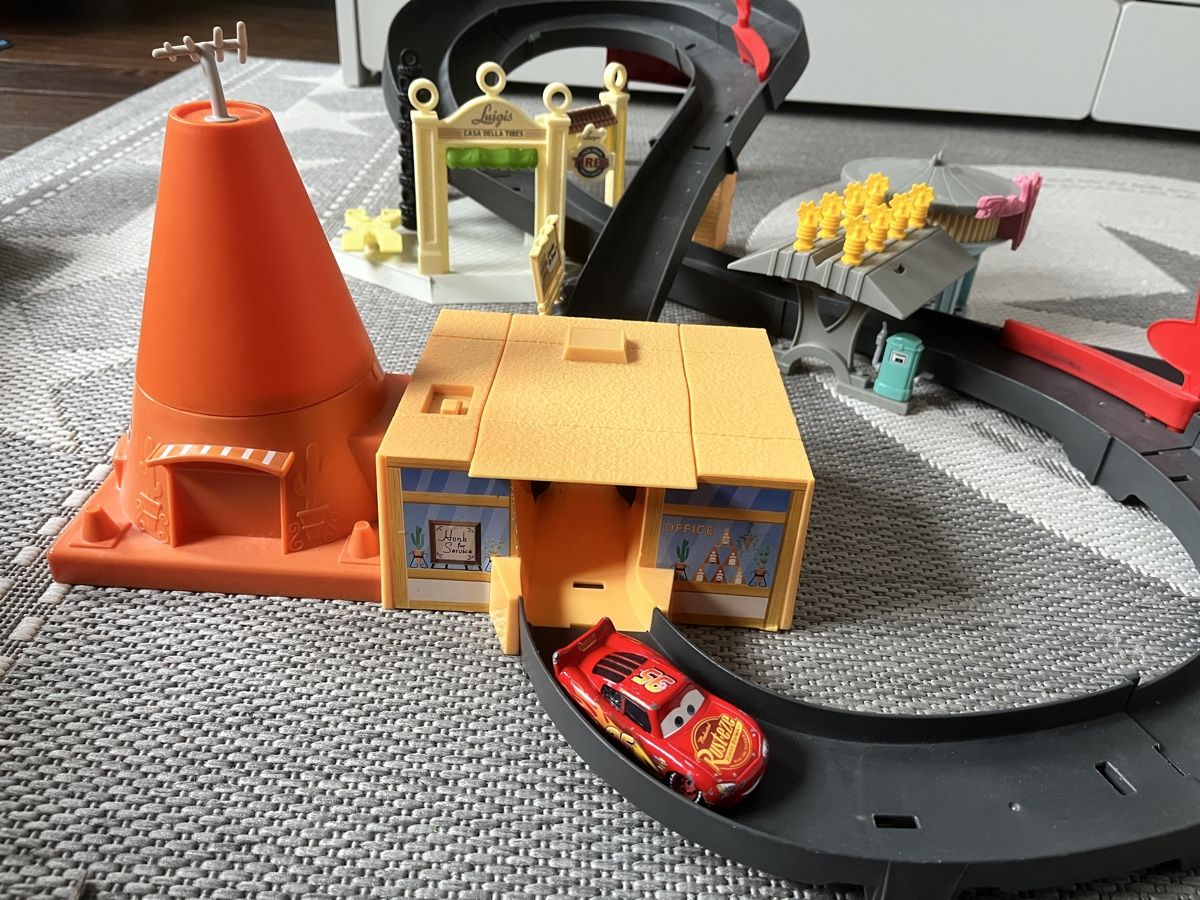 Disney Giocattoli: Cars Bahn – Usato da Rheinfelden venduto da piler