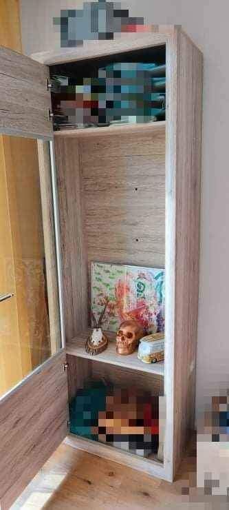 Armadi: Schrank Vitrine – Usato da St.Peterzell venduto da the2ndchance 2