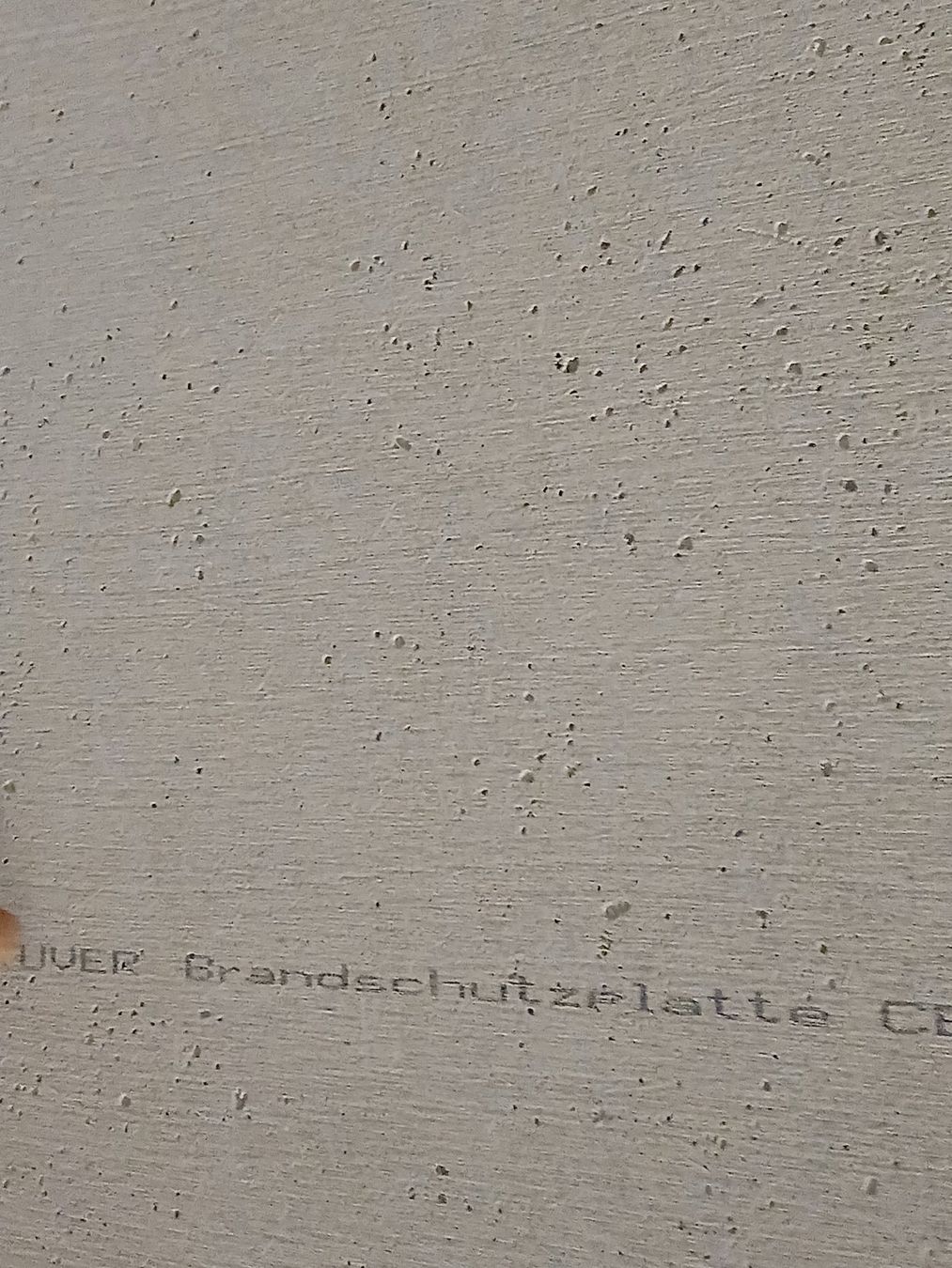 Piatti di portata: Brandschutzplatte Aestuver – Usato da Schöftland venduto da ValtraBM100 2