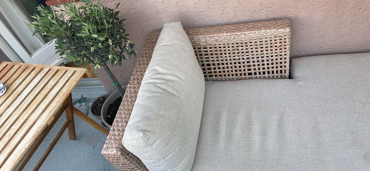 Liegen & Liegestühle: Stylish Rattan Outdoor Daybed sofa – Gebraucht aus Zürich von Jen_g8pq 2