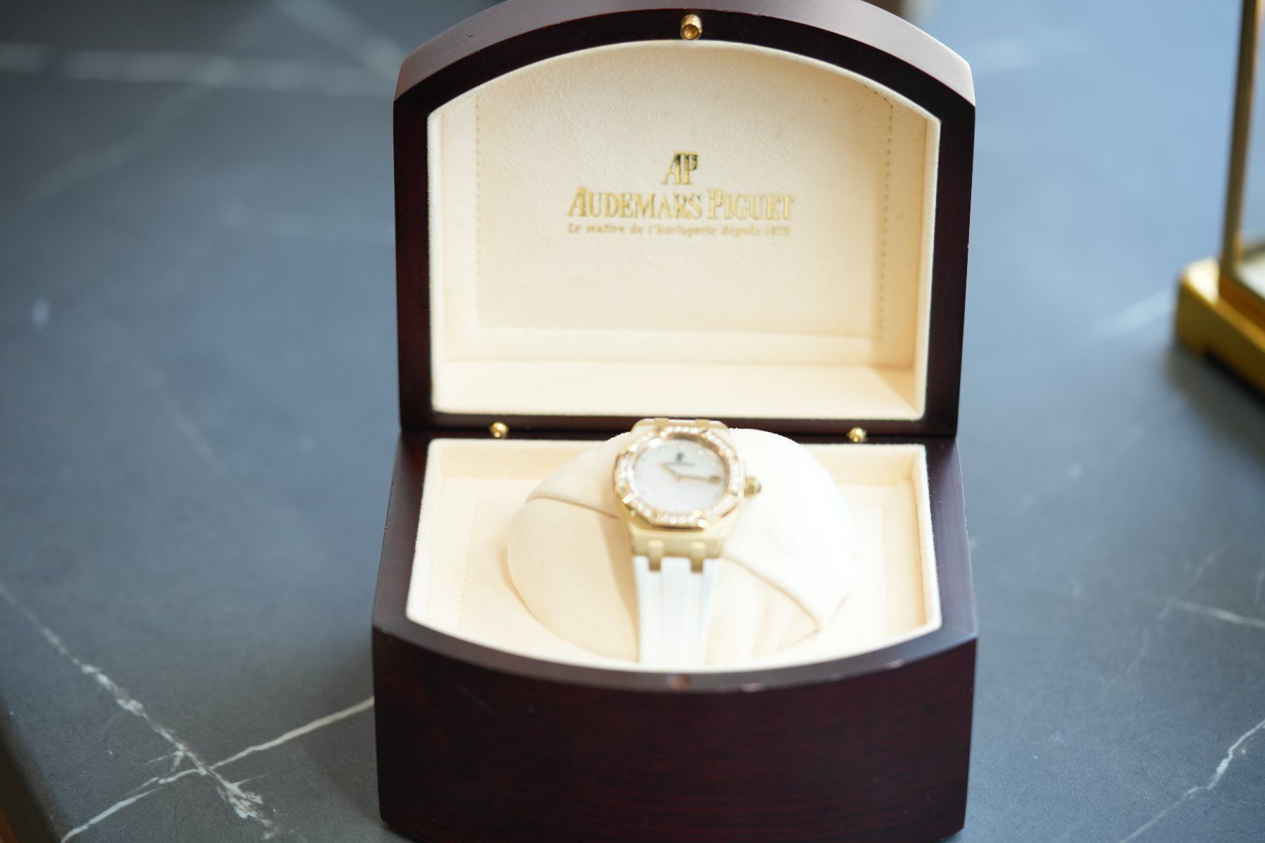 Audemars Piguet Uhren: Audemars Piguet Royal Oak Lady – Gebraucht aus Faoug von Bruce_Wayne23 5